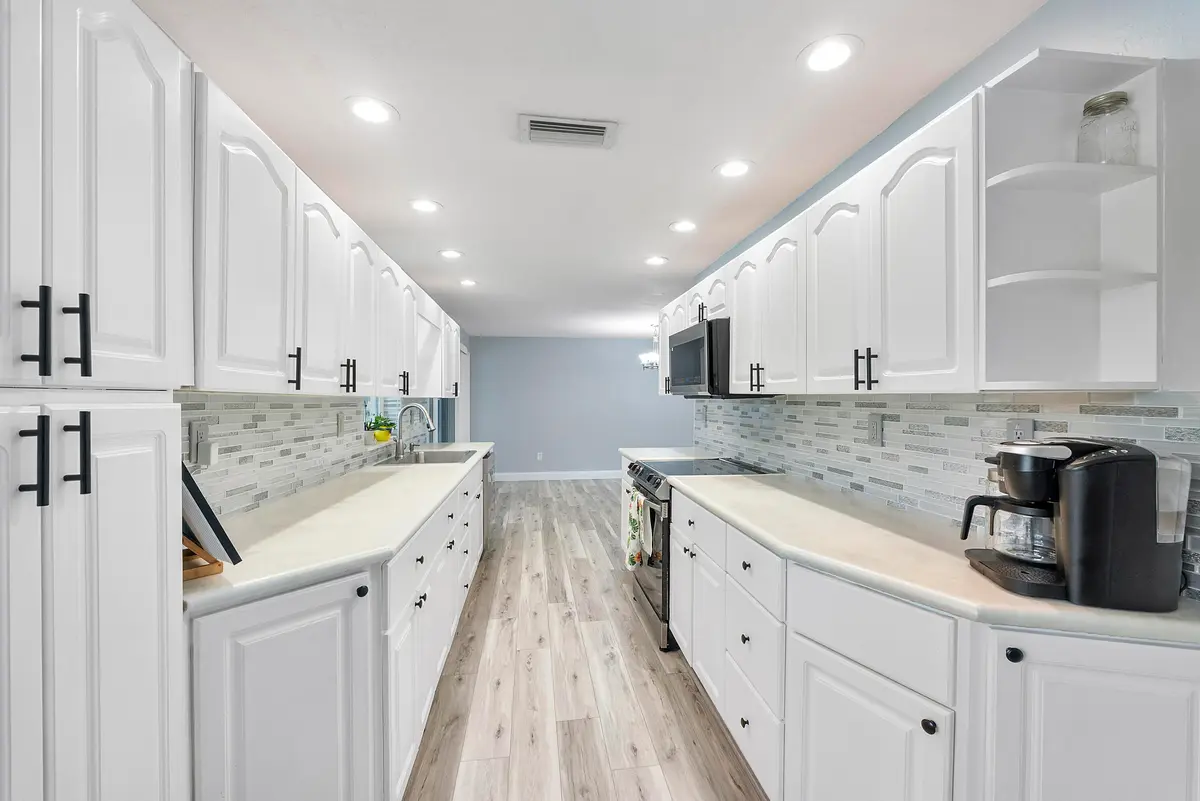 10625 Nw 37th St_037 at 10625 NW 37th Street, Coral Springs