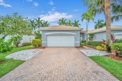 10788 Royal Caribbean Circle, Boynton Beach – Villa for sale