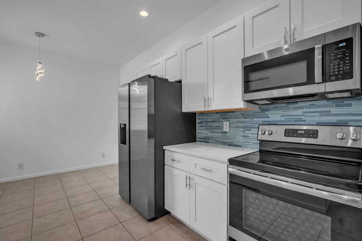 17-web-or-mls-DSC02330 at 10788 Royal Caribbean Circle, Boynton Beach