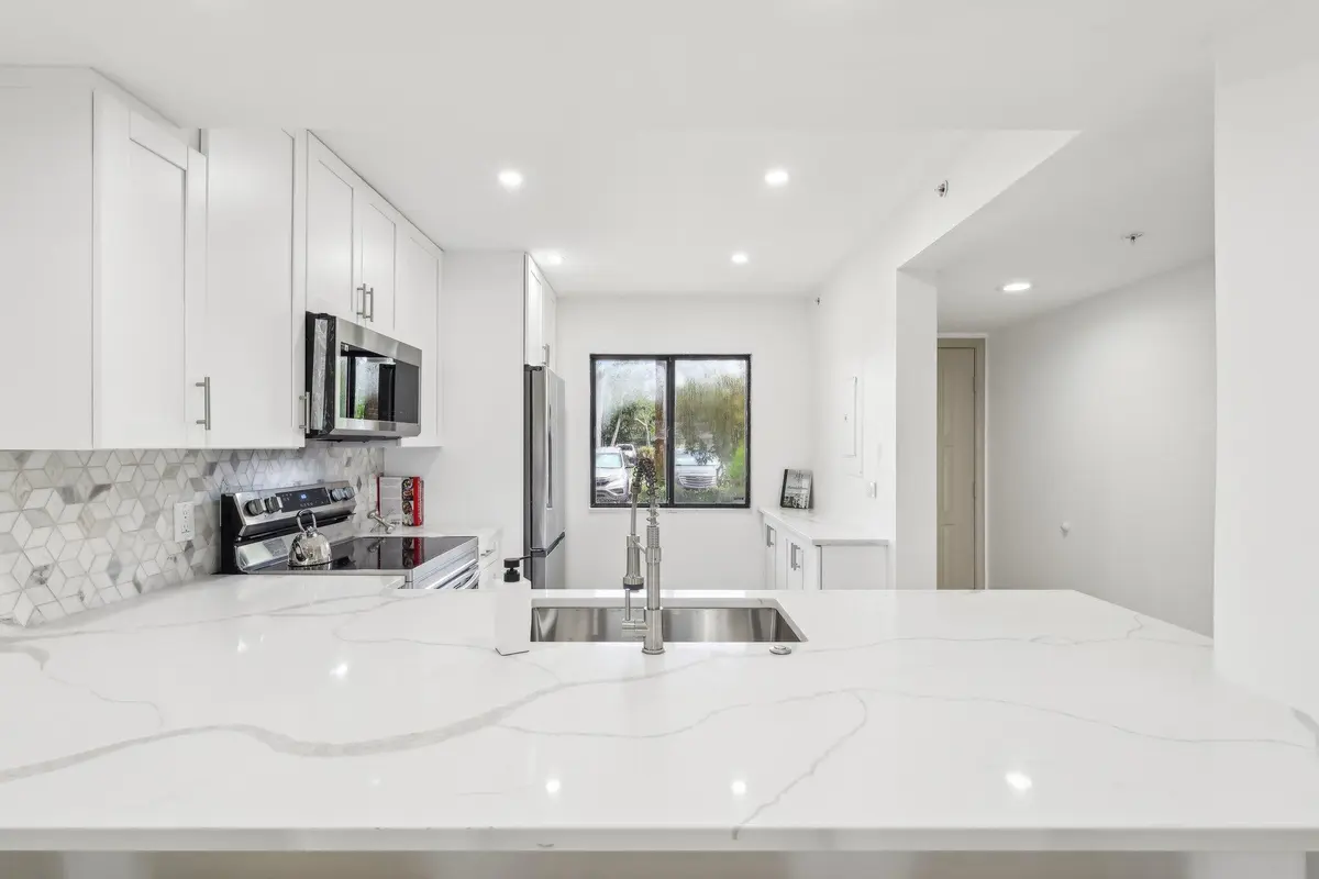 14-web-or-mls-Marina Isle Way 101-2405-0 at 1601 Marina Isle Way 101, Jupiter
