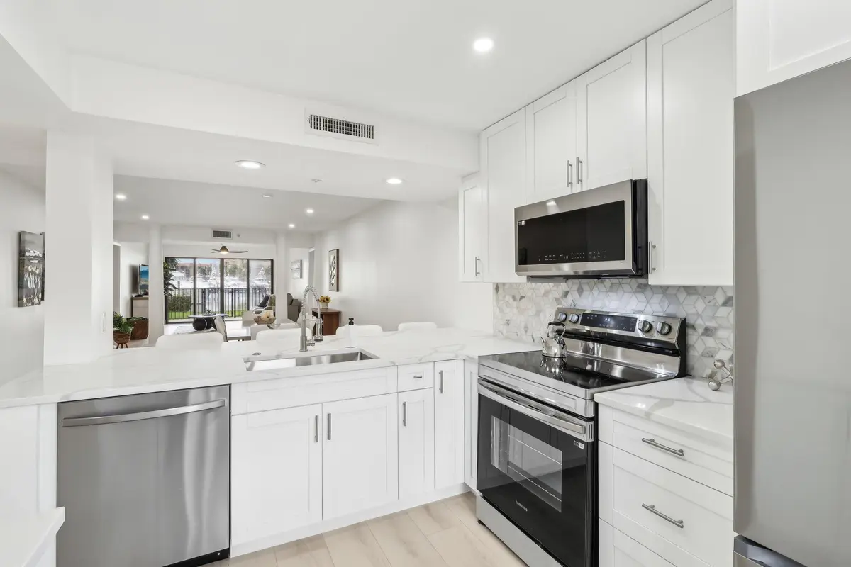 15-web-or-mls-Marina Isle Way 101-2405-0 at 1601 Marina Isle Way 101, Jupiter