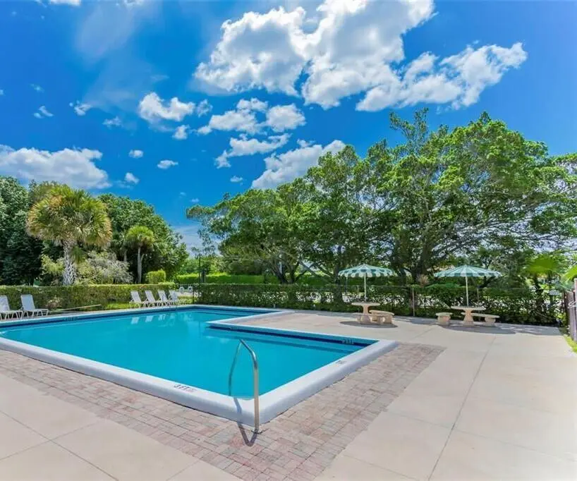 Community Pool at 454 Lakeview Drive 1, Weston