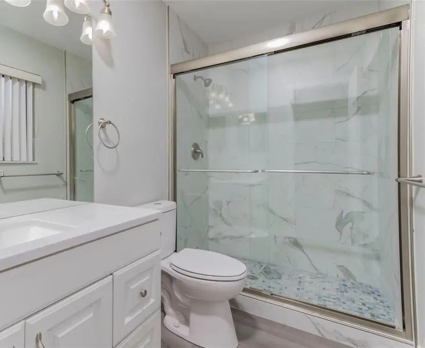 Bathroom 1 at 454 Lakeview Drive 1, Weston