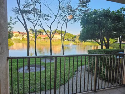 604 Villa Circle 604, Boynton Beach – Condominium for rent