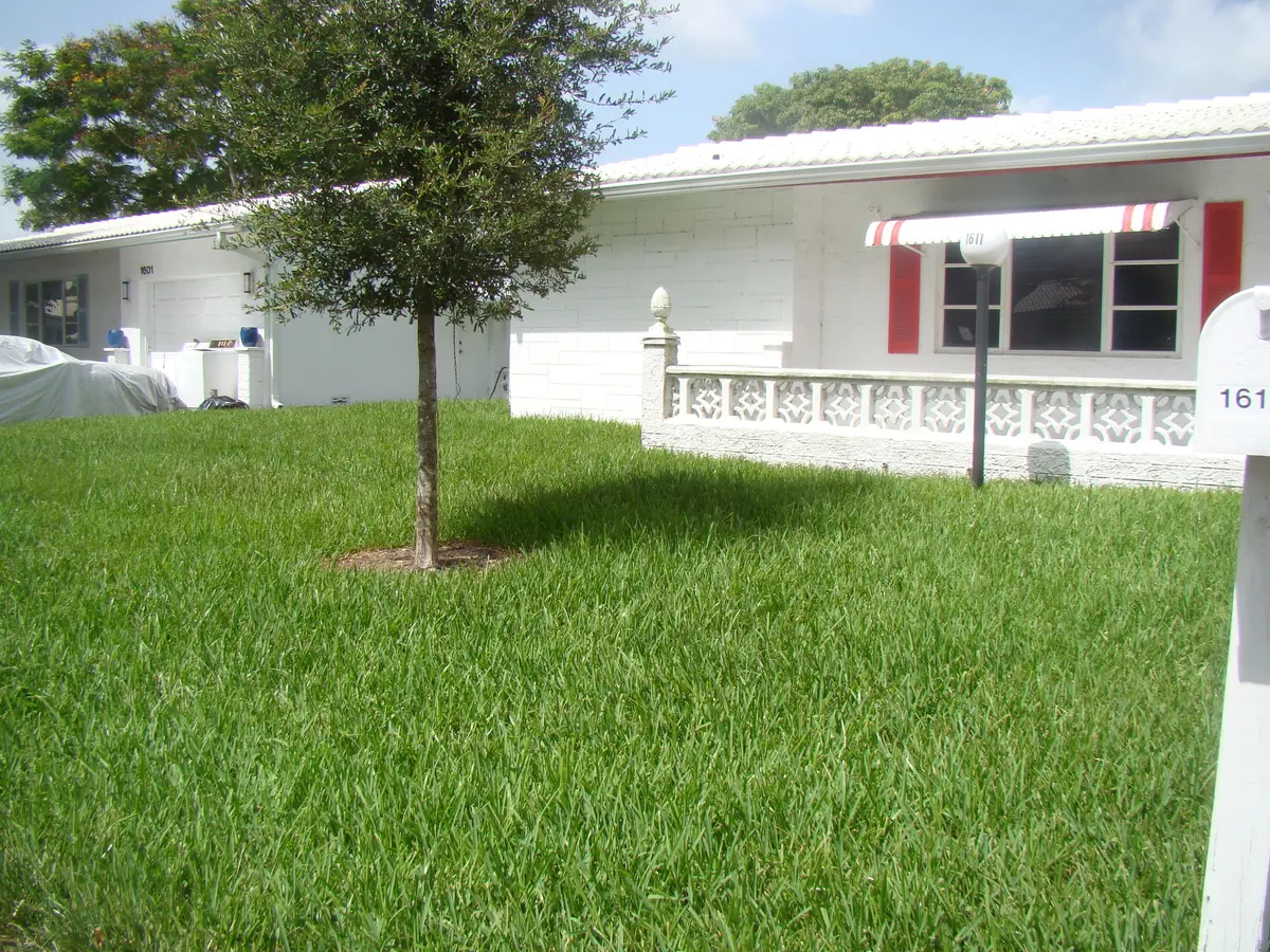 DSC04666 at 1611 NW 82nd Terrace, Plantation