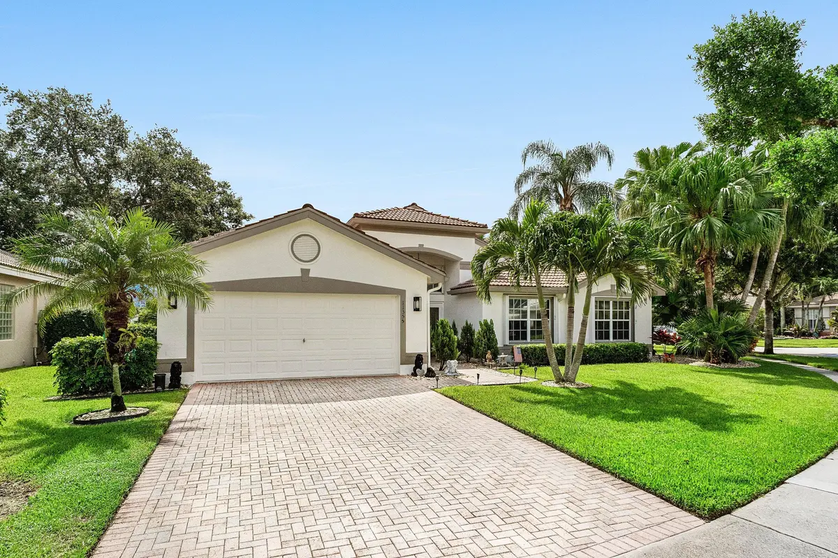 Long Driveway at 11355 Barca Boulevard, Boynton Beach