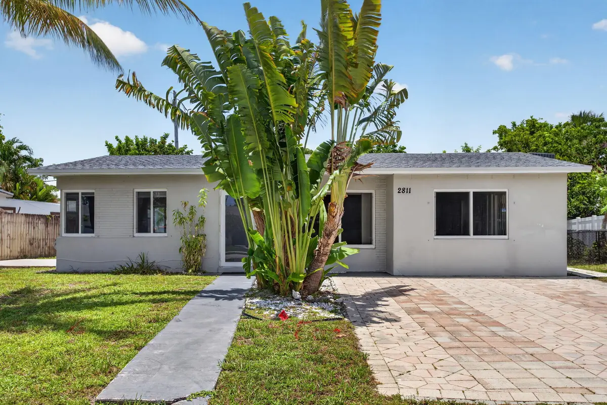 3-web-or-mls-2811-6861 at 2811 NE 9th Terrace, Pompano Beach
