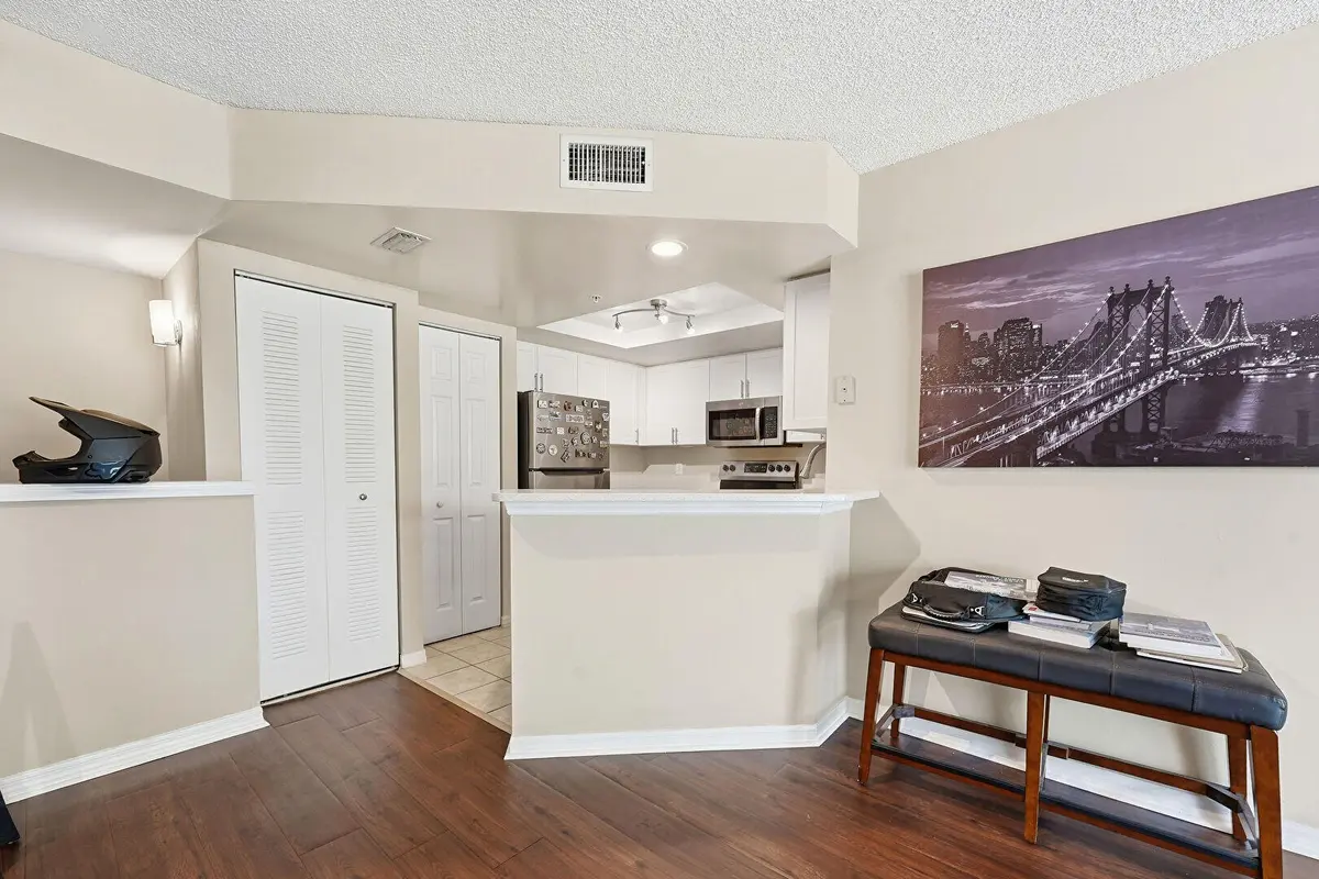 haverhill8 at 4159 N Haverhill Road 1304, West Palm Beach