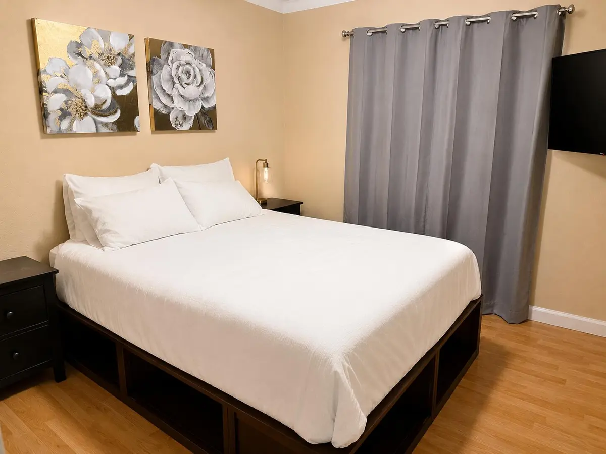 Bedroom 2 at , Lauderhill
