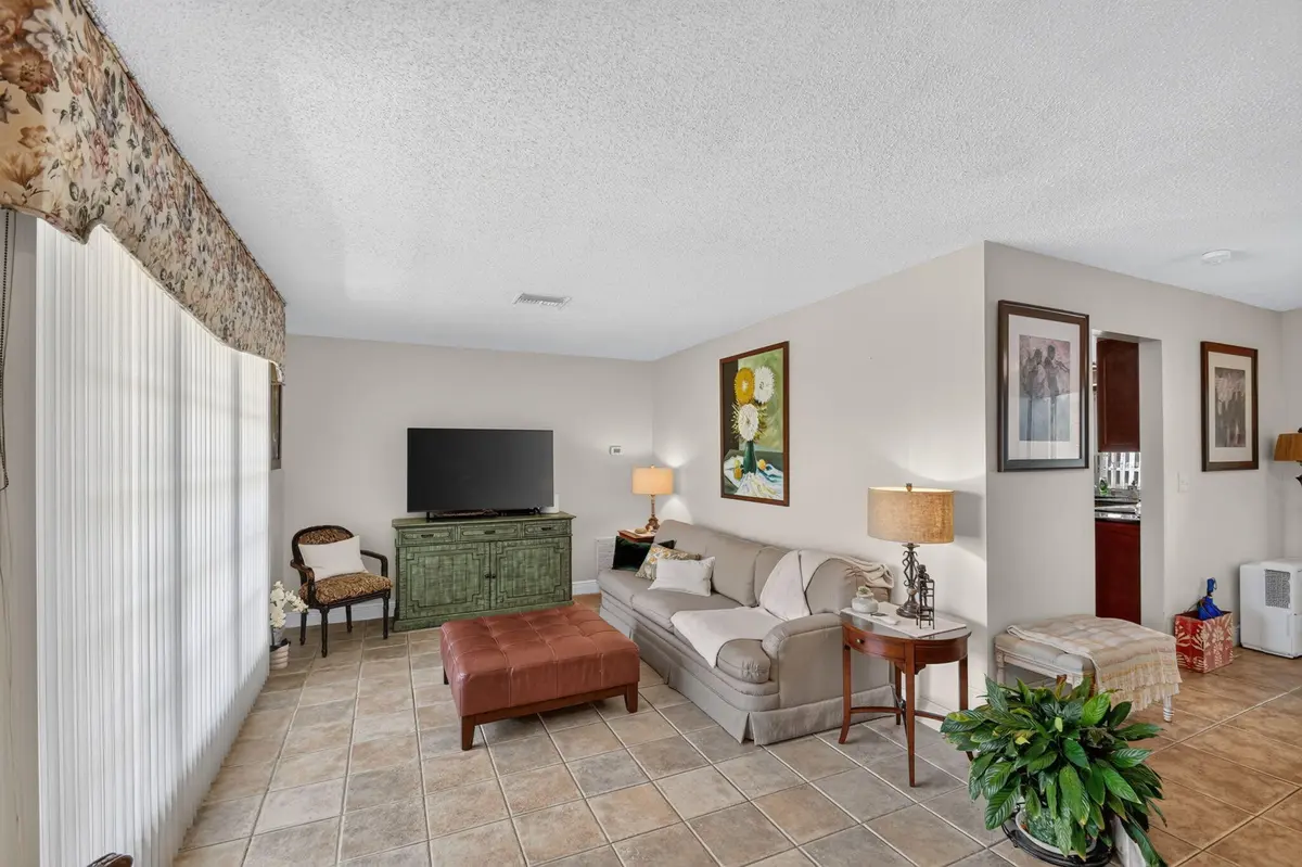 6-web-or-mls-DSC_9242 at 1241 SW 28th Avenue, Boynton Beach