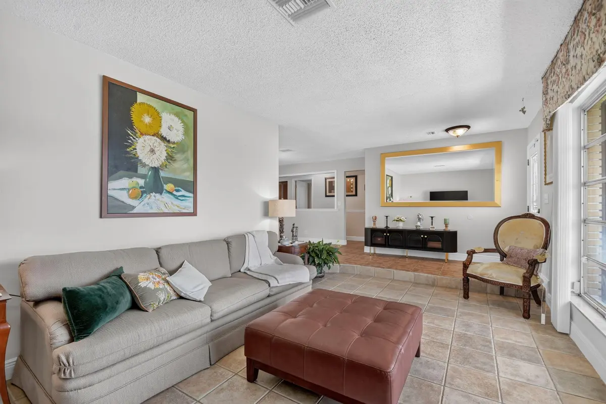 8-web-or-mls-DSC_9257 at 1241 SW 28th Avenue, Boynton Beach