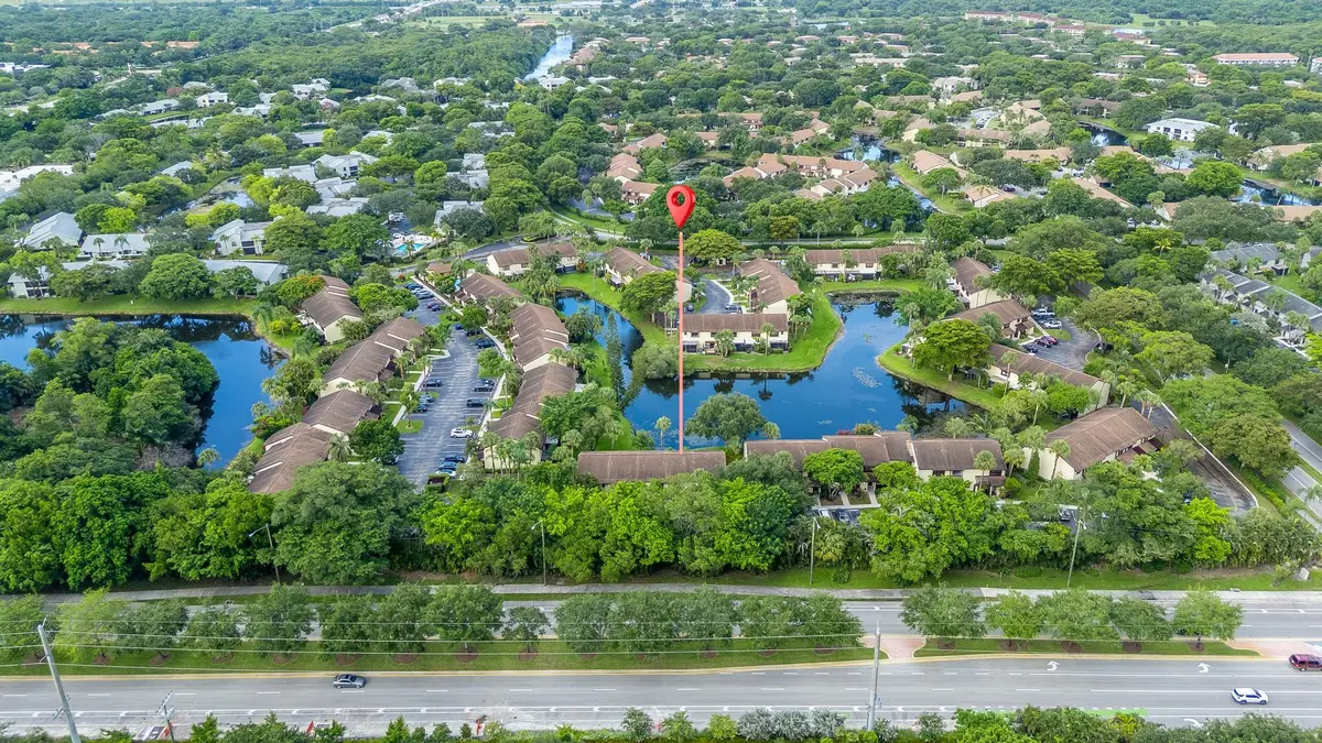 Dron-1 at 3727 Carambola Circle 2823, Coconut Creek