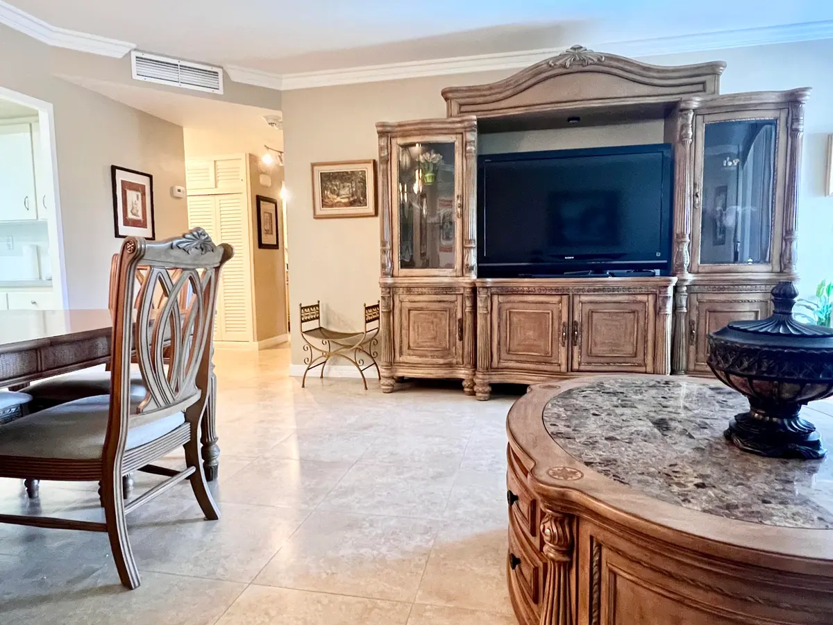 IMG_3346 at 3300 NE 36th Street 518, Fort Lauderdale