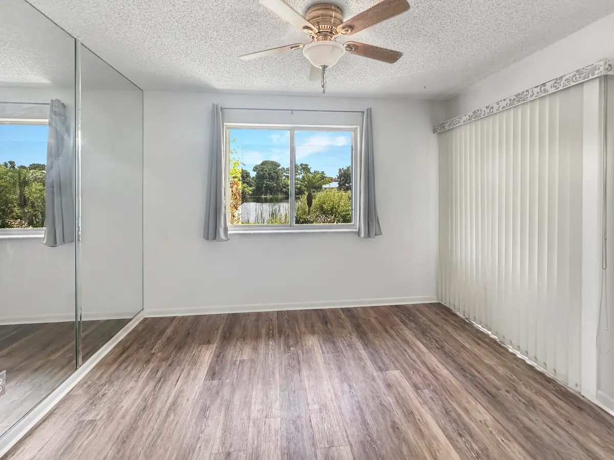 Dining area at 5717 Deer Run Drive 4a, Fort Pierce
