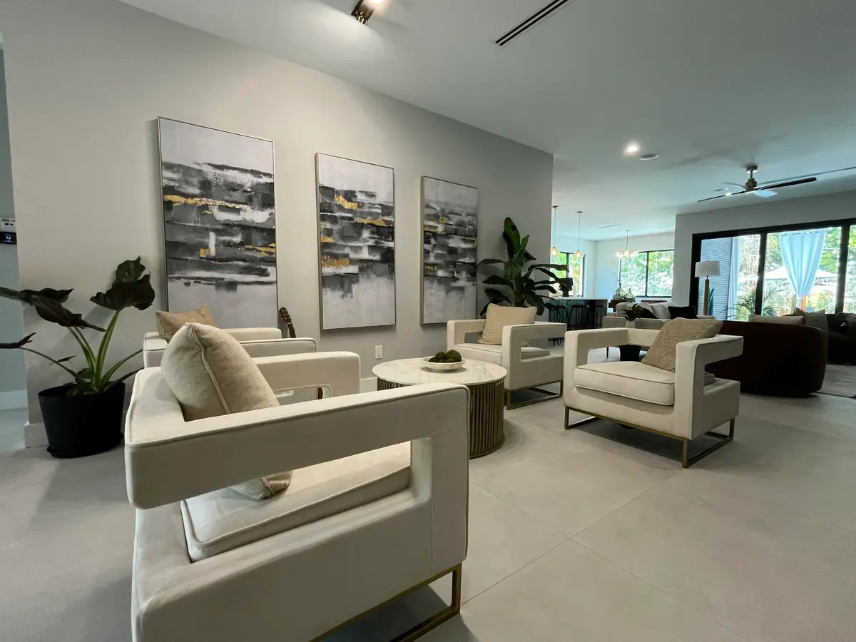 Sitting-Room at 1533 NE 16th Avenue, Fort Lauderdale