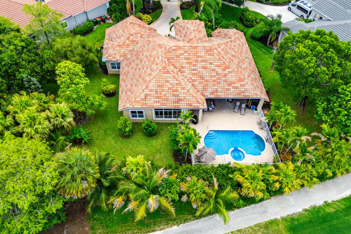 042-911ForestGlenLane-Wellington-FL-3341 at 911 Forest Glen Lane, Wellington