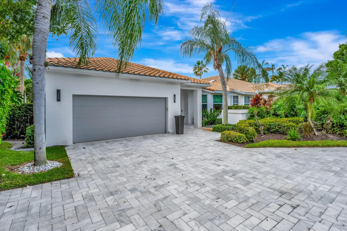 _MLP7012 at 124 Golf Village Boulevard, Jupiter