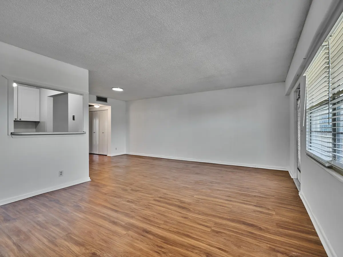 Living Room at 325 Mansfield  Drive 325 H, Boca Raton