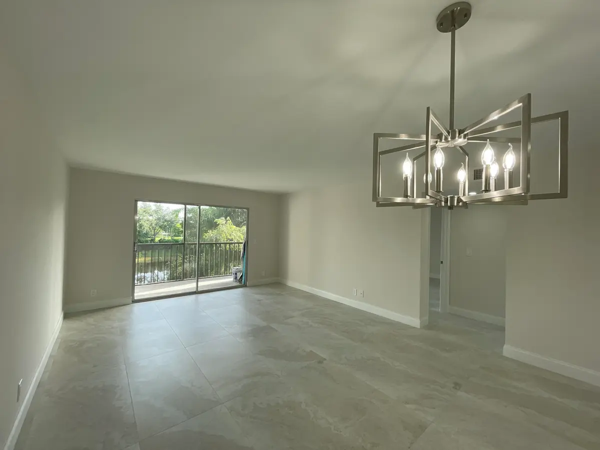 Living room at 7321 Amberly Lane 302, Delray Beach