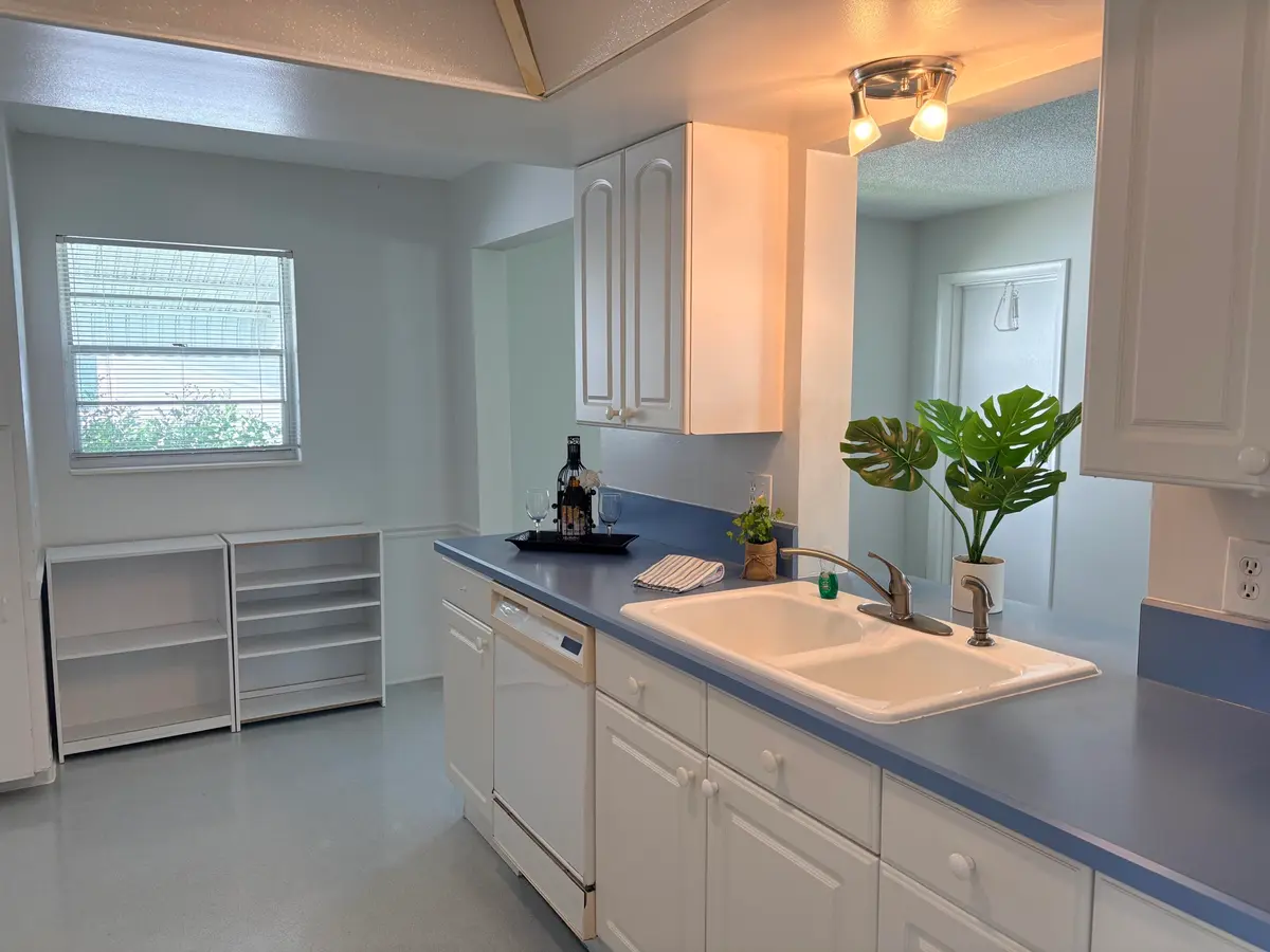 KITCHEN at 2193 SW Congress Boulevard, Boynton Beach