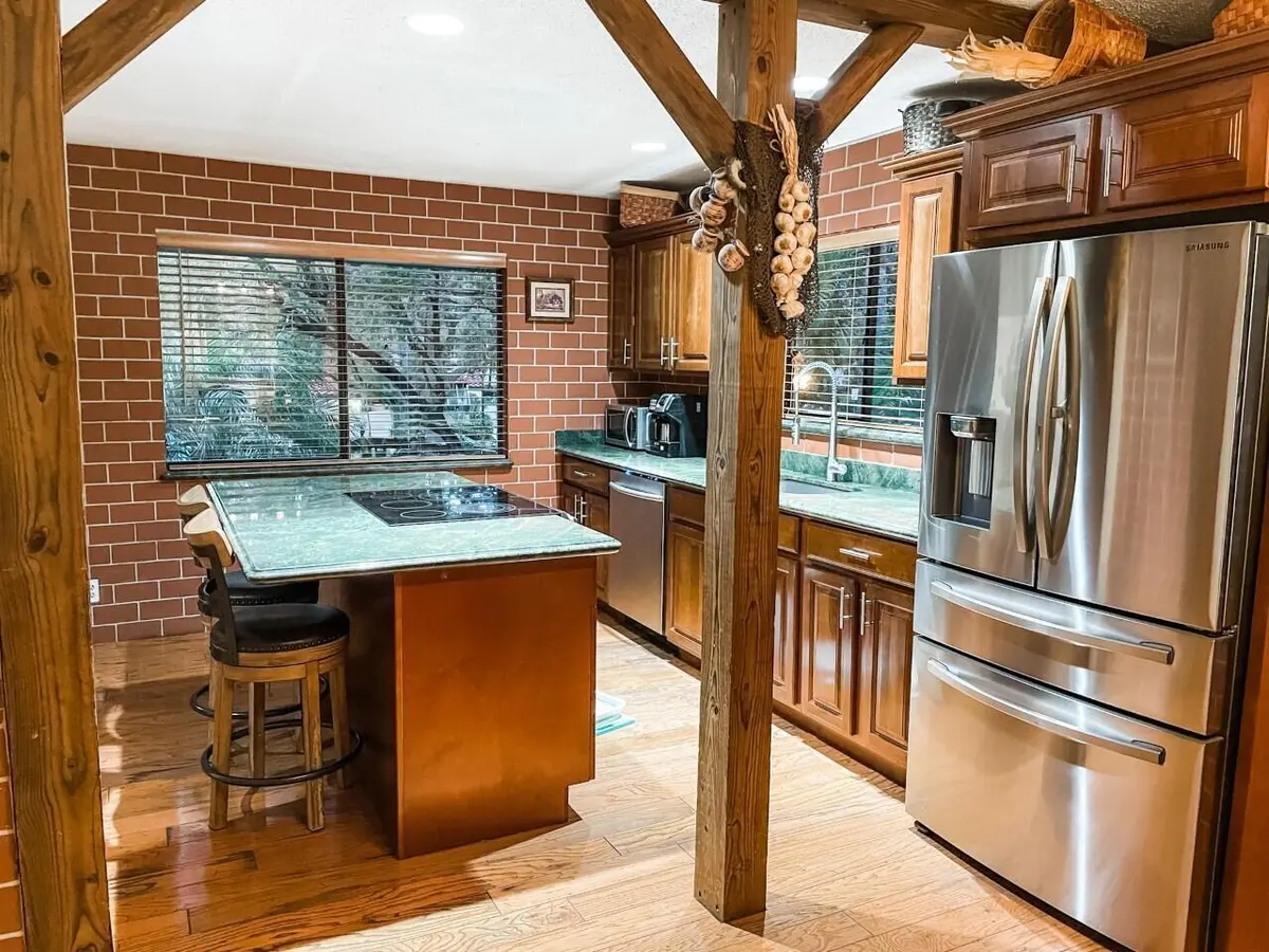 Kitchen - Open at 25 Lexington Lane E, Palm Beach Gardens
