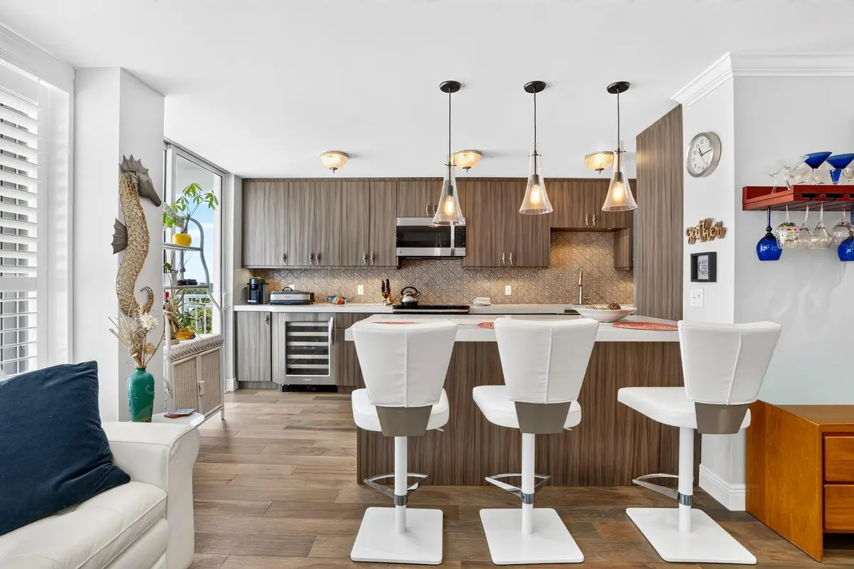 KITCHEN AREA at 101 Briny Avenue 808, Pompano Beach
