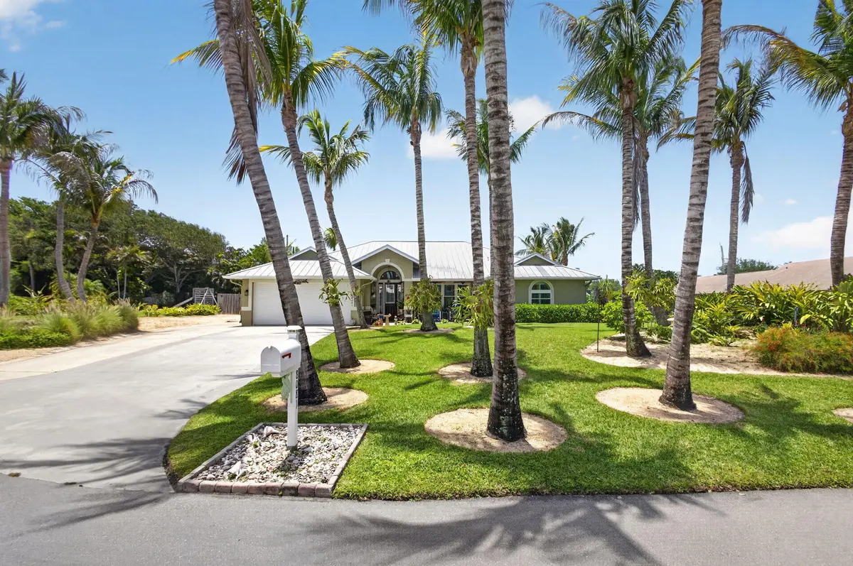 3-web-or-mls-5D1A4051 at 8081 SE Shiloh Terrace, Hobe Sound