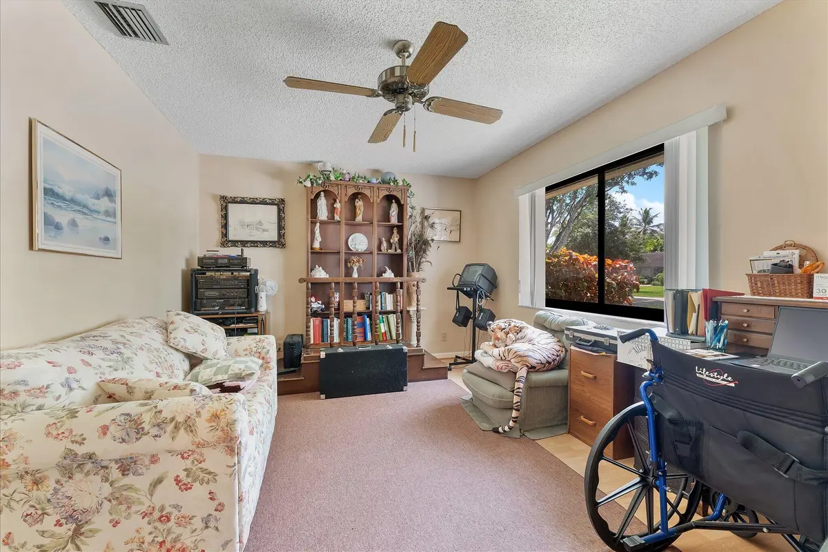 09-10349 SW 49th Manor_009 at 10349 SW 49th Manor, Cooper City