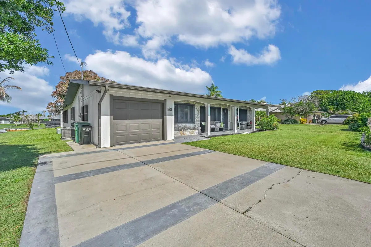 Front of Structure at 220 Riomar Drive, Port St. Lucie