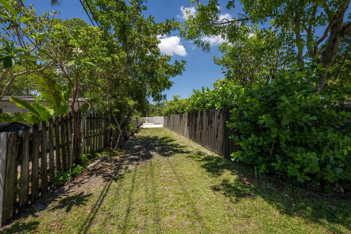 234 NE 21st Ct 00021 at 234 NE 21st Court, Wilton Manors