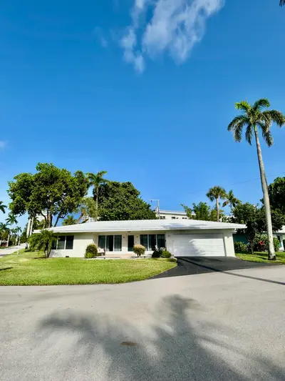 1431 S Ocean Boulevard 35, Lauderdale-By-The-Sea – sold
