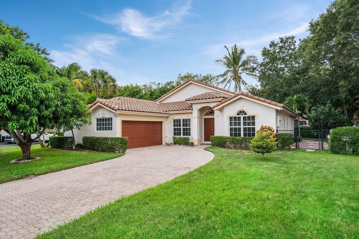 001-5563Northwest41stAvenue-CoconutCreek at 5563 NW 41st Avenue, Coconut Creek