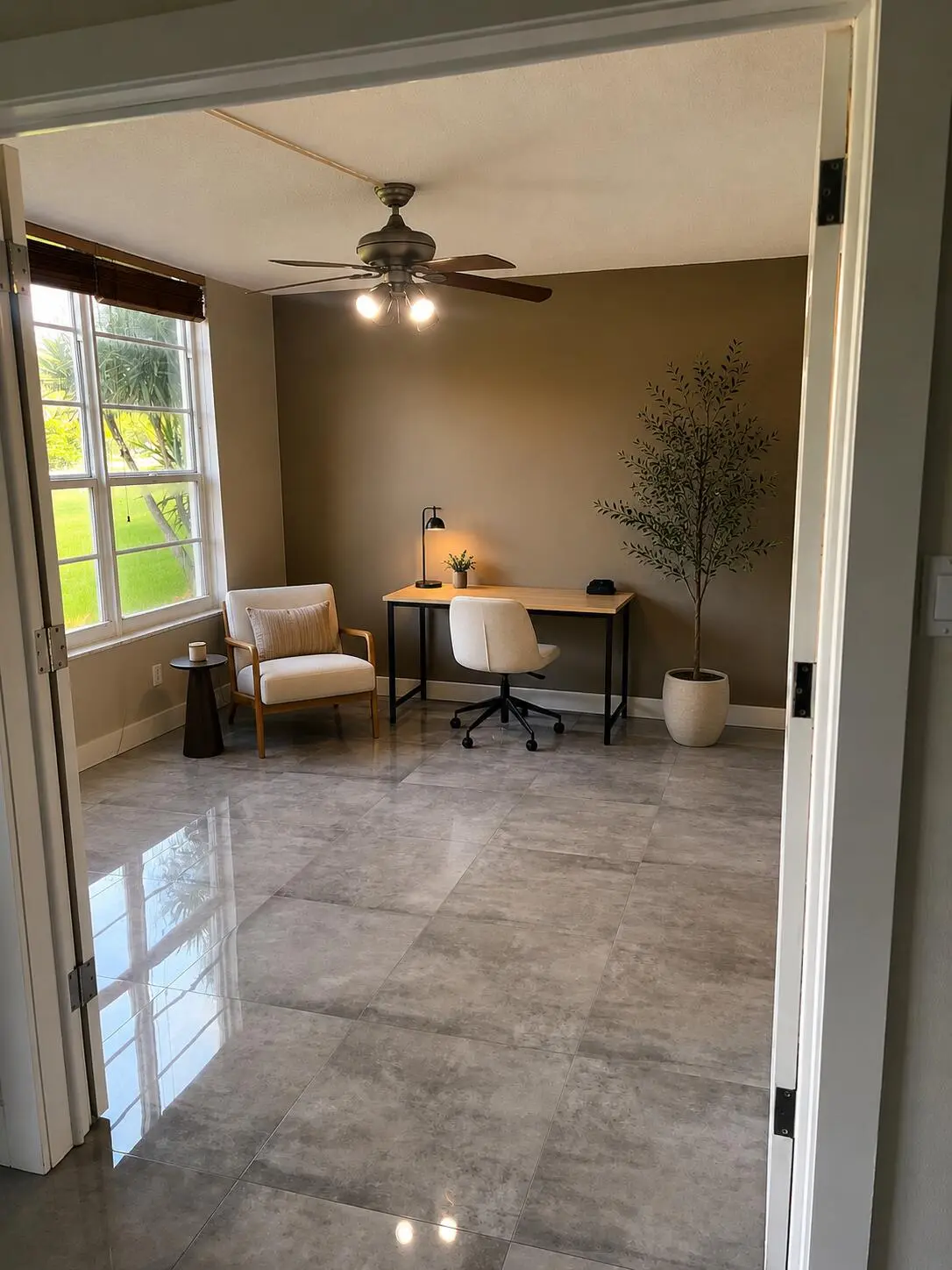 57964CC1-D5D4-47CA-8F58-8CB690636D2A at 575 Oaks Lane 109, Pompano Beach