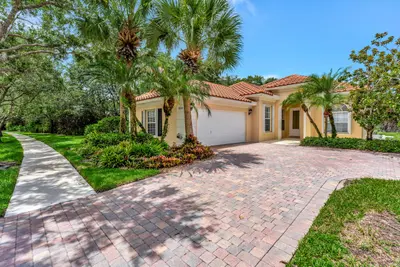 8894 SE Retreat Drive, Hobe Sound – sold