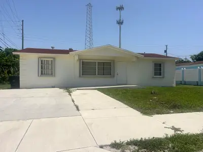 816 24th Avenue, Lake Worth Beach – Single Family Residence for sale