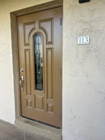 300 NE 26th Avenue 113, Boynton Beach – Condominium for sale