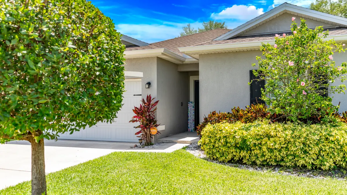 iPixx_00_6 at 5344 Oakland Lake Circle, Fort Pierce
