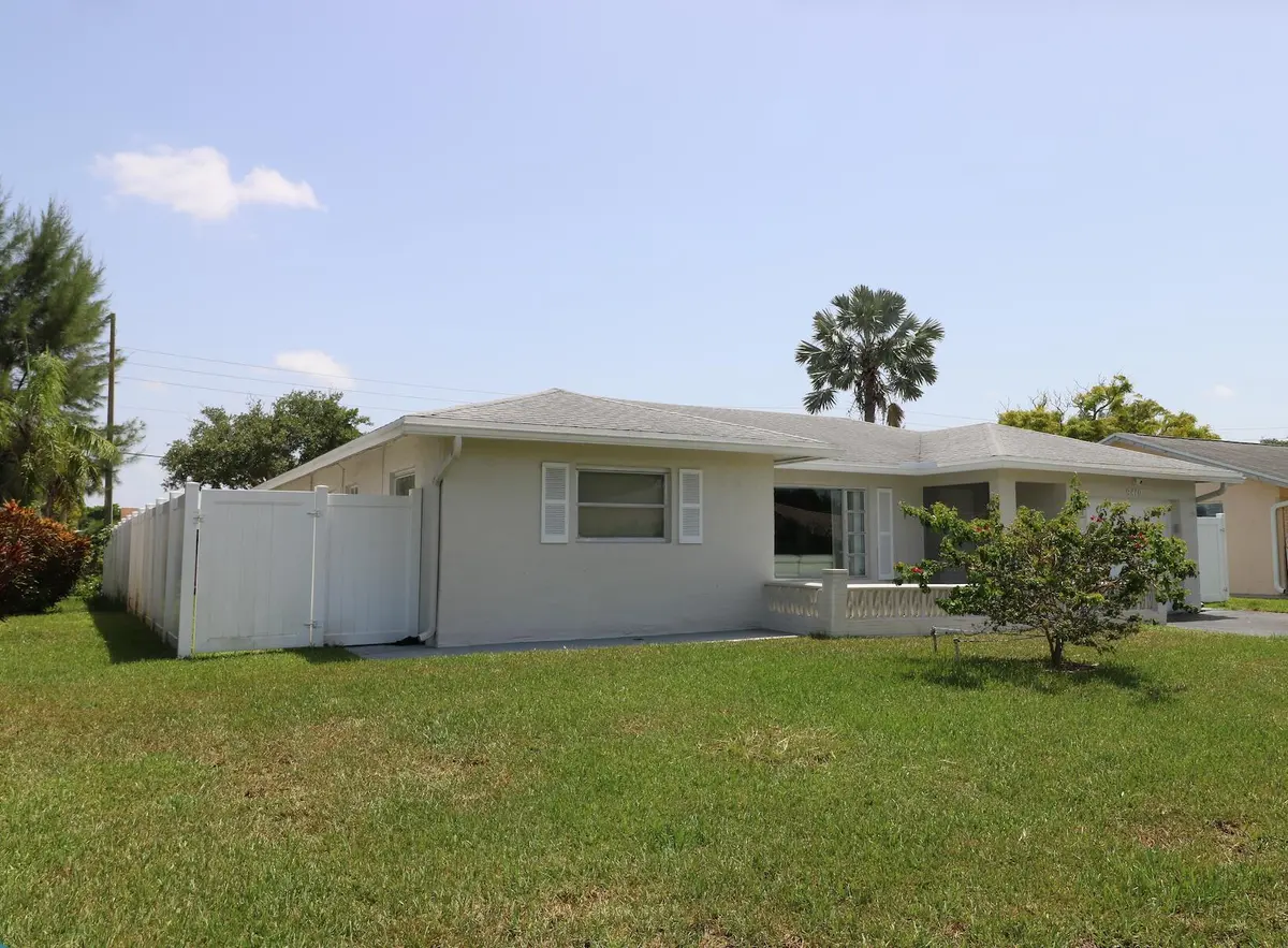 front 4 at 9410 NW 81st Court, Tamarac