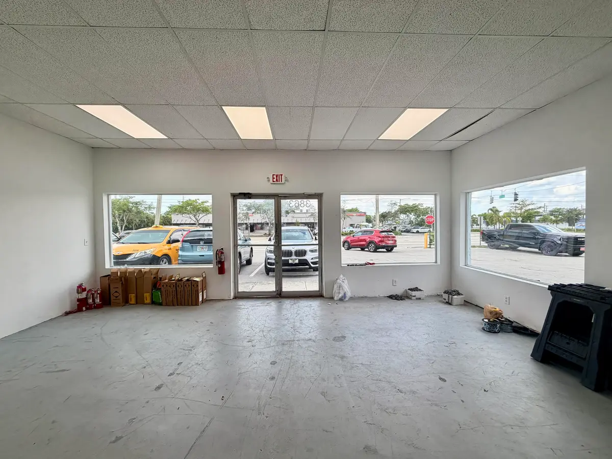 IMG_5716 at 3863 NW 19th Street 3863, Lauderdale Lakes