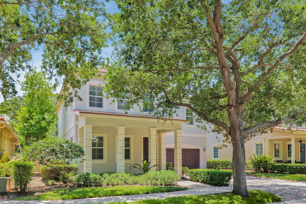 Charming community of Canterbury! at 112 Dunmore Drive, Jupiter