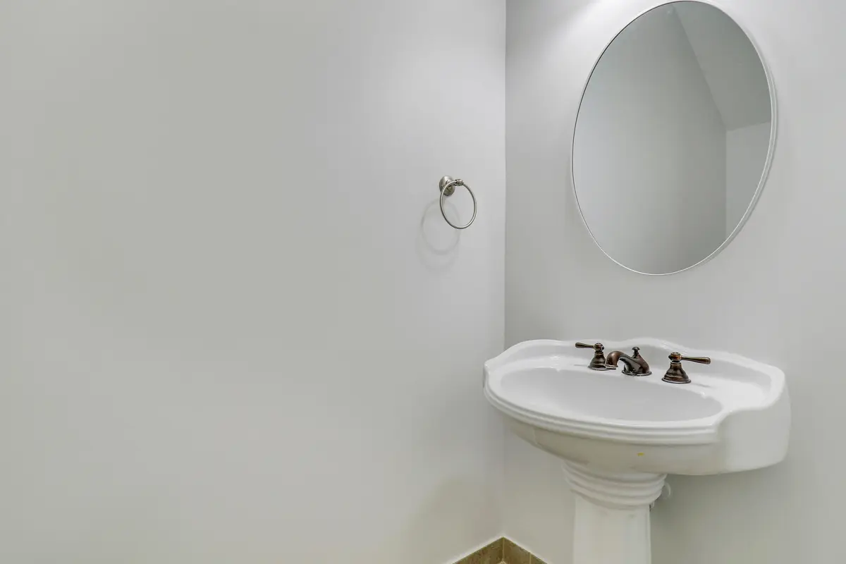 1/2 Bath Downstairs at 112 Dunmore Drive, Jupiter