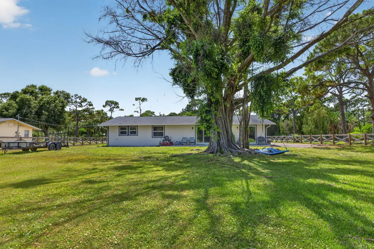 41-web-or-mls-3A5A1426 at 5912 Pinetree Drive, Fort Pierce