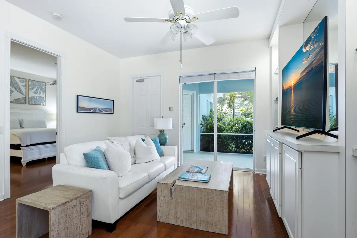 LIVING ROOM at 301 Newhaven Boulevard, Jupiter