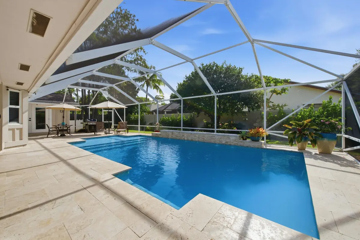 Pool at 805 Daffodil Drive, Wellington