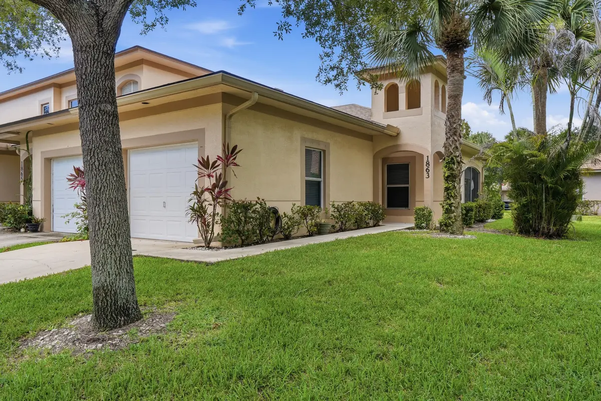 Front view at 1863 Sandhill Crane Drive B2, Fort Pierce