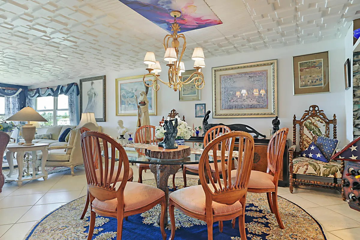 374 Golfview Road Unit 205-8 at 374 Golfview Road 205, North Palm Beach