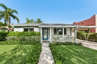 2105 N Federal Highway, Lake Worth Beach – sold