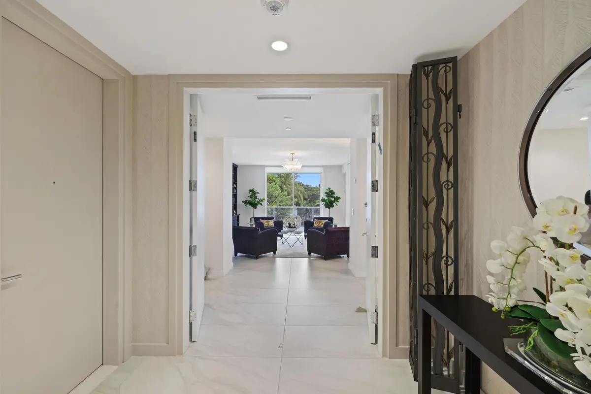 210 SE Mizner Blvd, 301 - 31.jpg-FULL at 210 SE Mizner Boulevard 301, Boca Raton