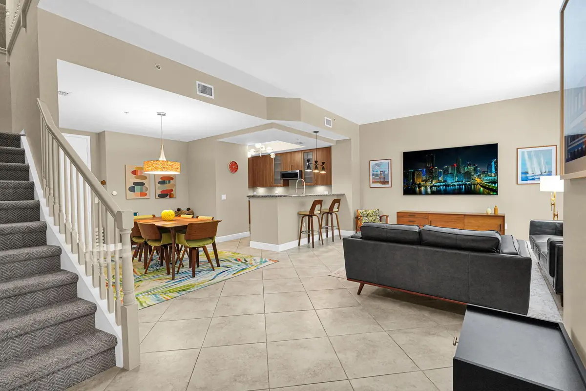 20-web-or-mls-DSC03458 at 2601 NE 14th Avenue 115, Wilton Manors