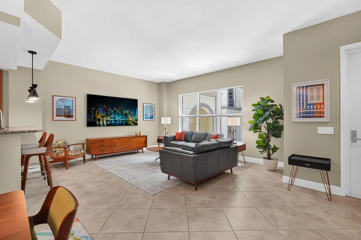 28-web-or-mls-DSC03656 at 2601 NE 14th Avenue 115, Wilton Manors
